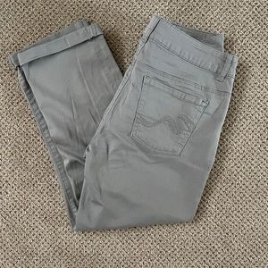 2/$25 NWOT Grey Sanatana Jeans